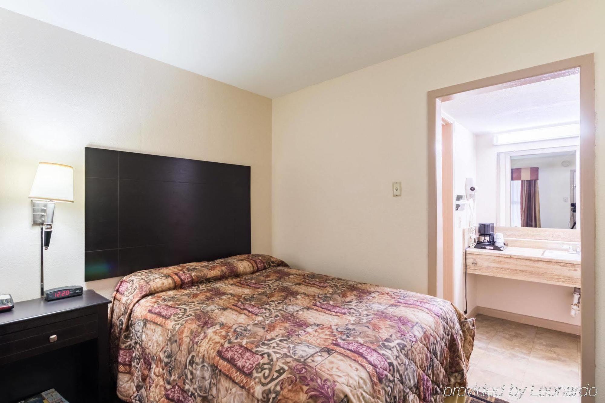 Rodeway Inn University Όστιν Εξωτερικό φωτογραφία